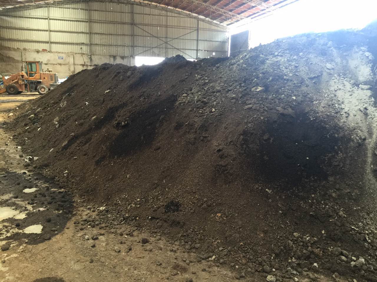 促使企业加大生物肥料、缓控释肥等环保产品的研发与推广