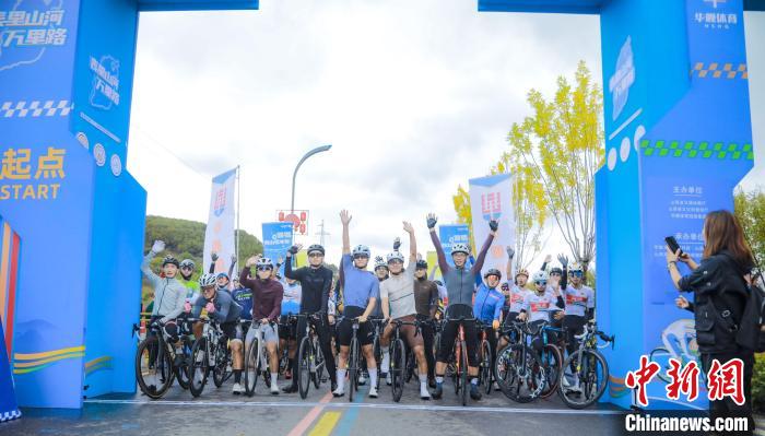 首届环山西三个一号旅游公路自行车赛太行赛段